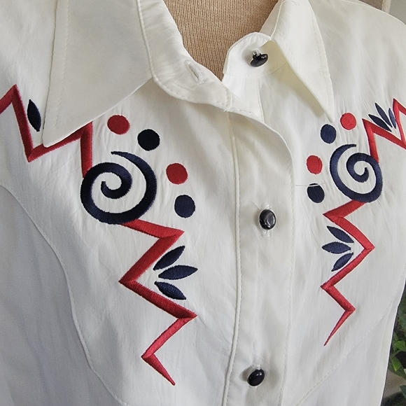NWT Bar N Embroidered Western Blouse - Picture 5 of 8